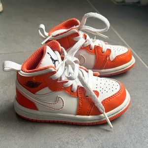 Nike toddler air Jordan 1 mids orange